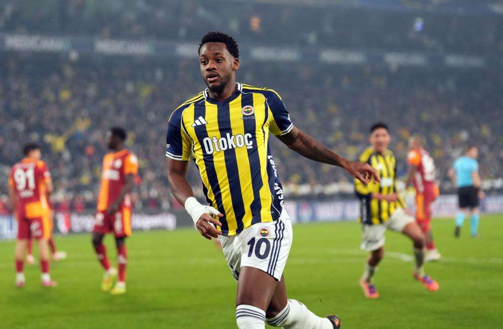 fenerbahce-11-yil-sonra-bir-ilk-pesinde