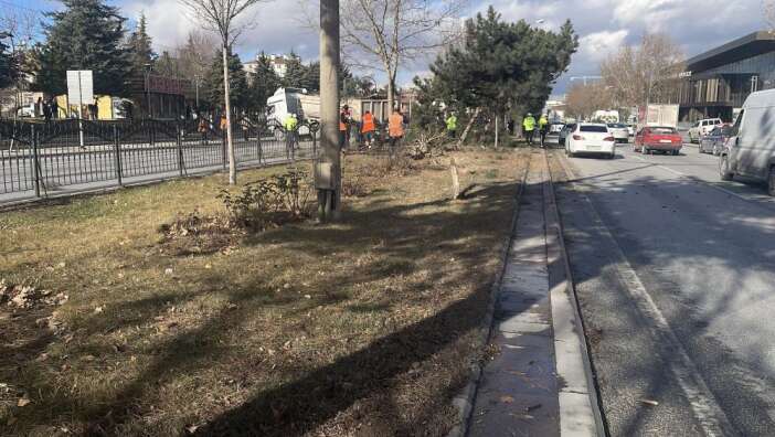 konyanin-en-islek-caddesinde-tir-kazasi