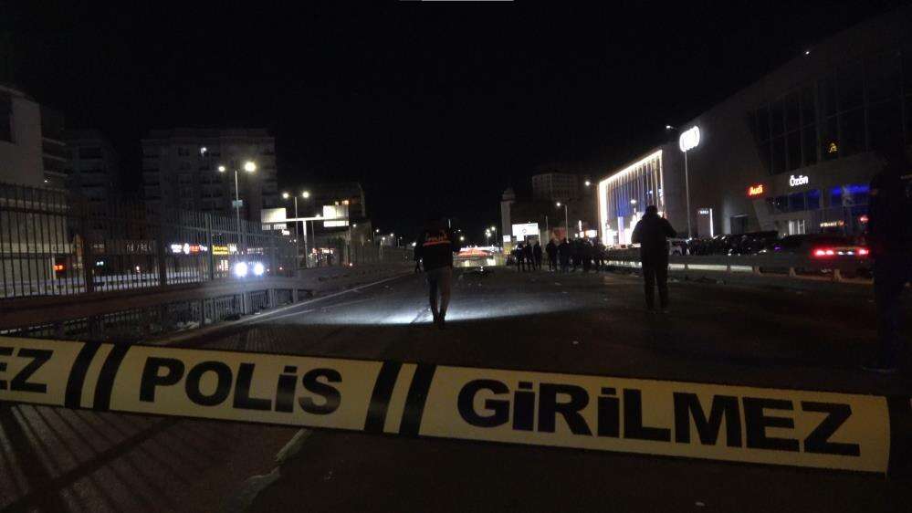 makas-atan-arac-motokuryeyi-hayattan-kopardi