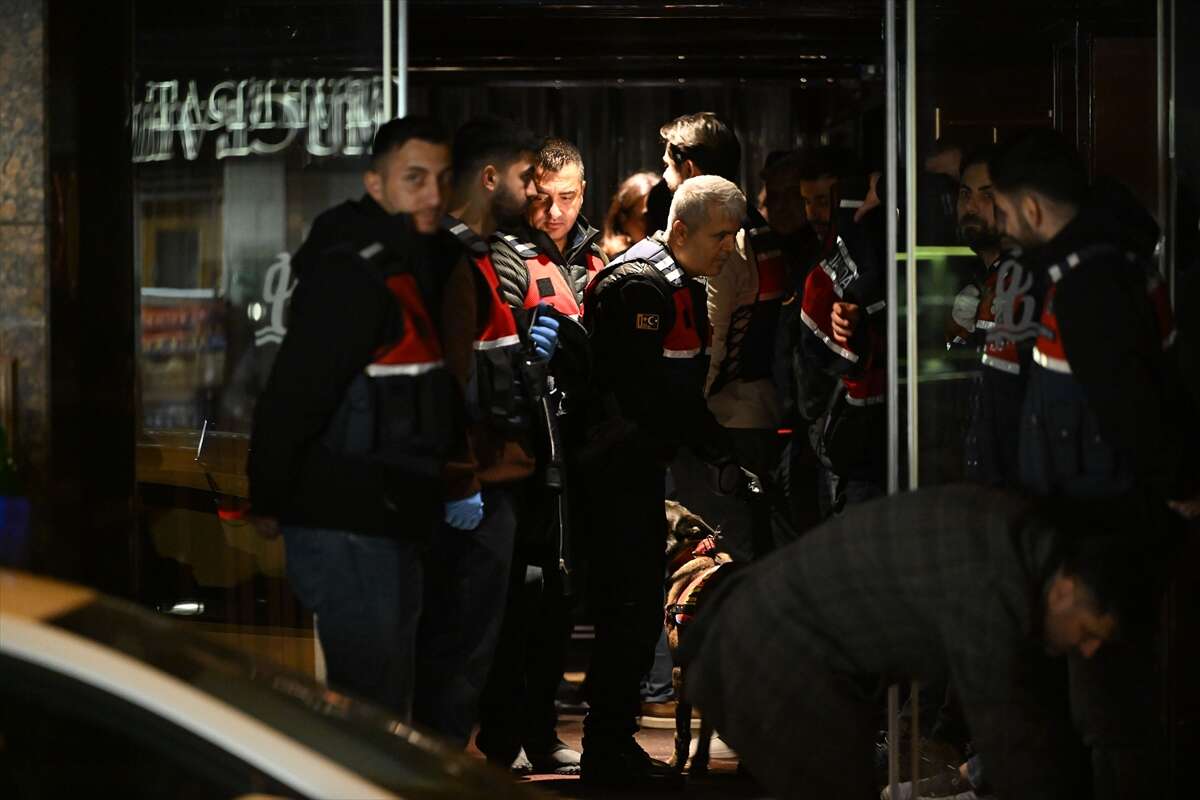 unlulere-uyusturucu-operasyonunda-yeni-dalga-selen-gorguzel-ve-can-yaman-gozaltinda