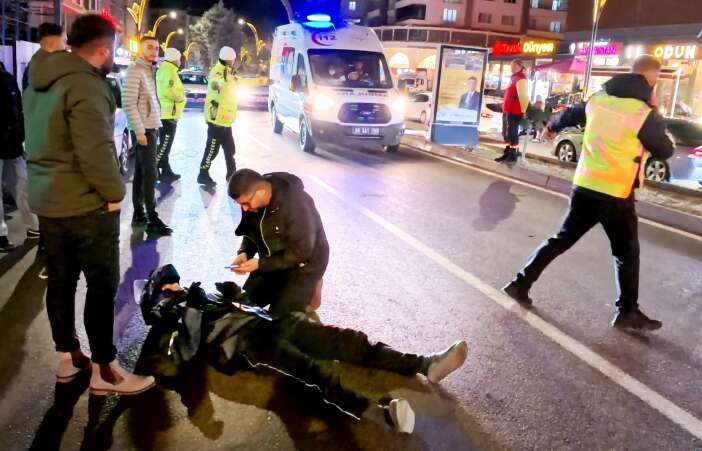 aksarayda-feci-kaza-otomobil-carpan-motosiklet-surucusu-yaralandi