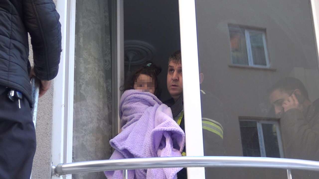 evden-gelen-bebek-aglama-sesi-mahalleyi-ayaga-kaldirdi