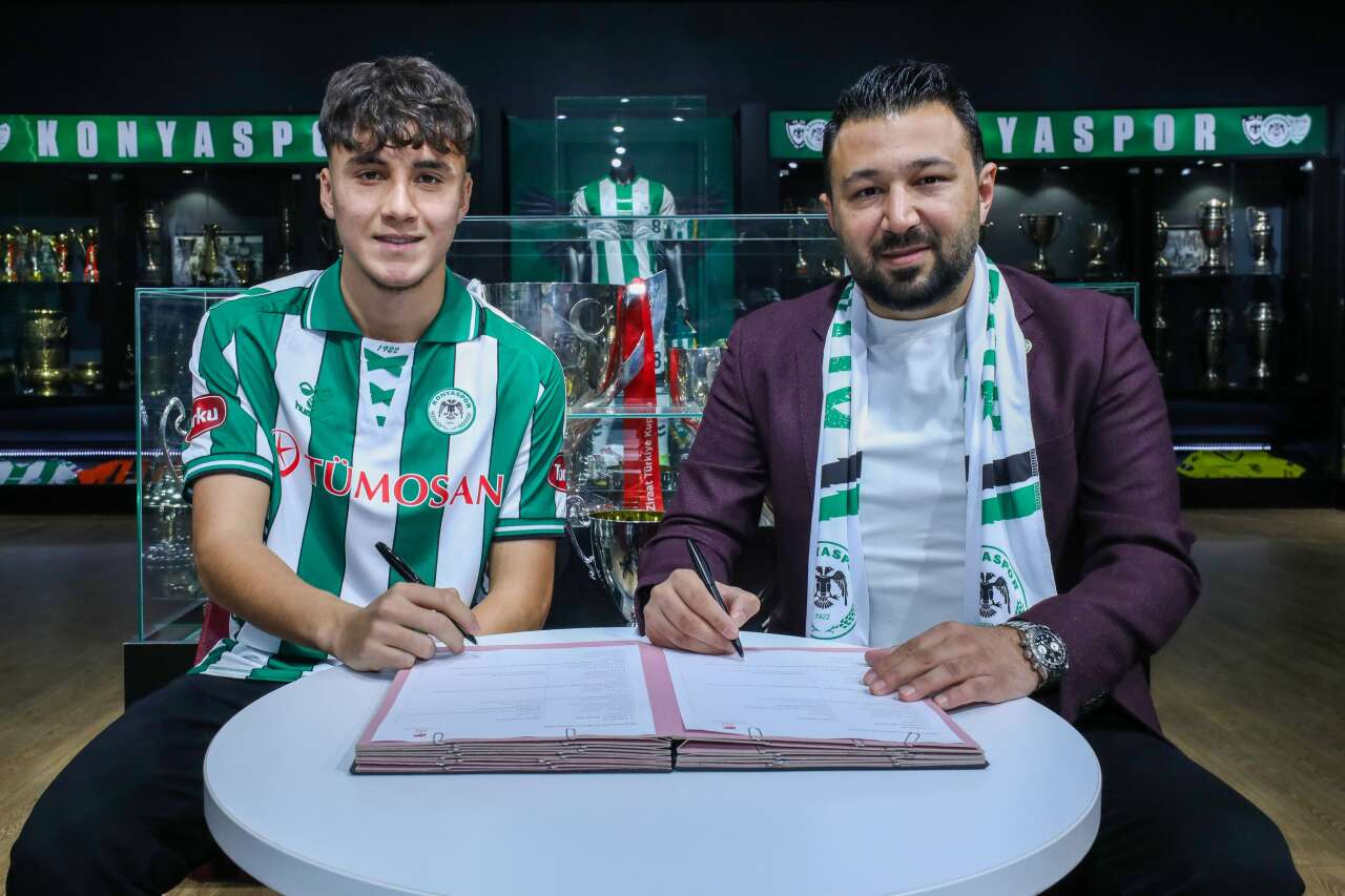 konyaspordan-genc-hamle-3-isimle-2030a-kadar-sozlesme-imzalandi