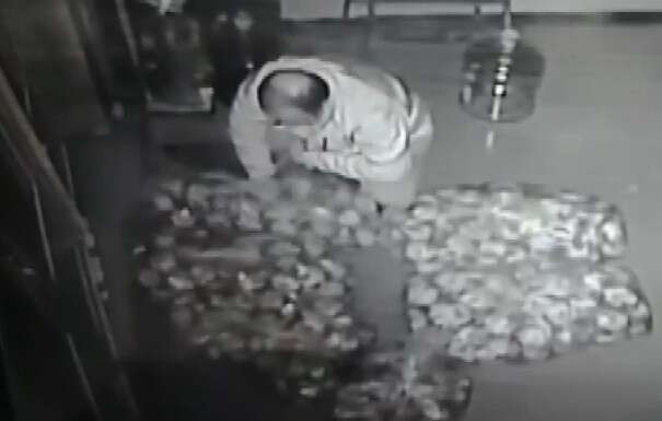 bu-kadarina-pes-rakip-firmanin-ekmegini-calip-kuflendirdi-geri-birakti