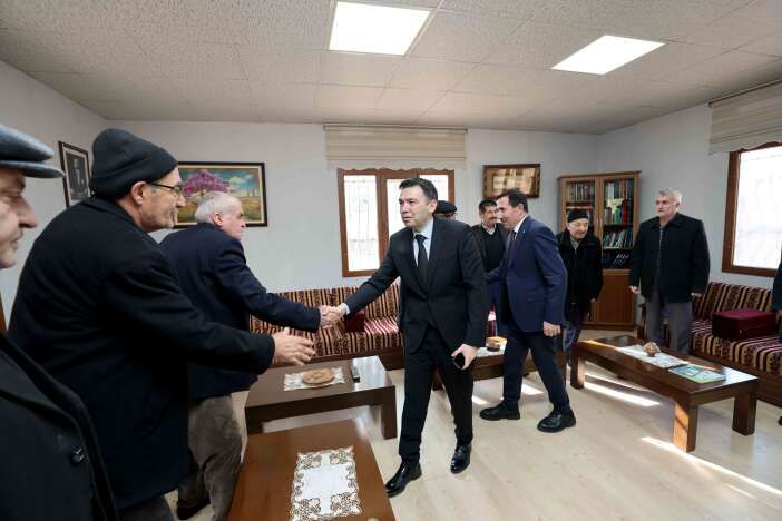 karatay-heyeti-vatandaslarla-bir-araya-geldi