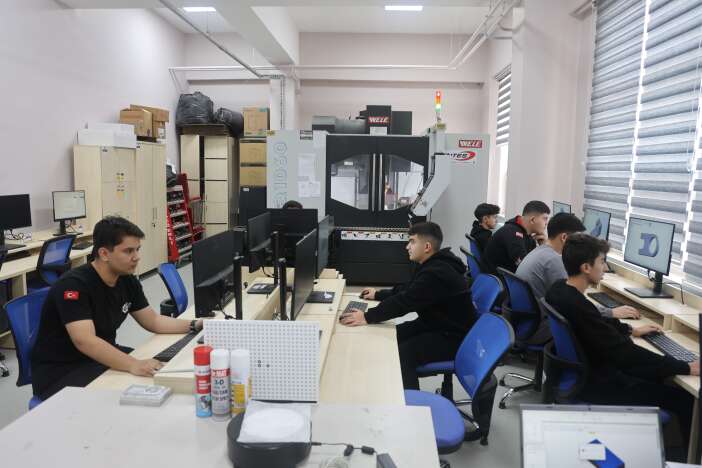 konyada-egitimle-uretimi-birlestiren-lise-12-milyon-tl-ciro-yapti