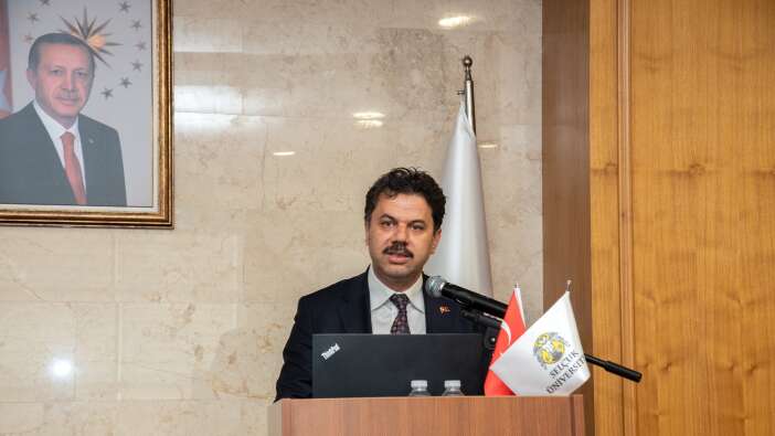 selcuk-universitesi-mezunlari-ilk-genel-kurul-toplantisini-yapti