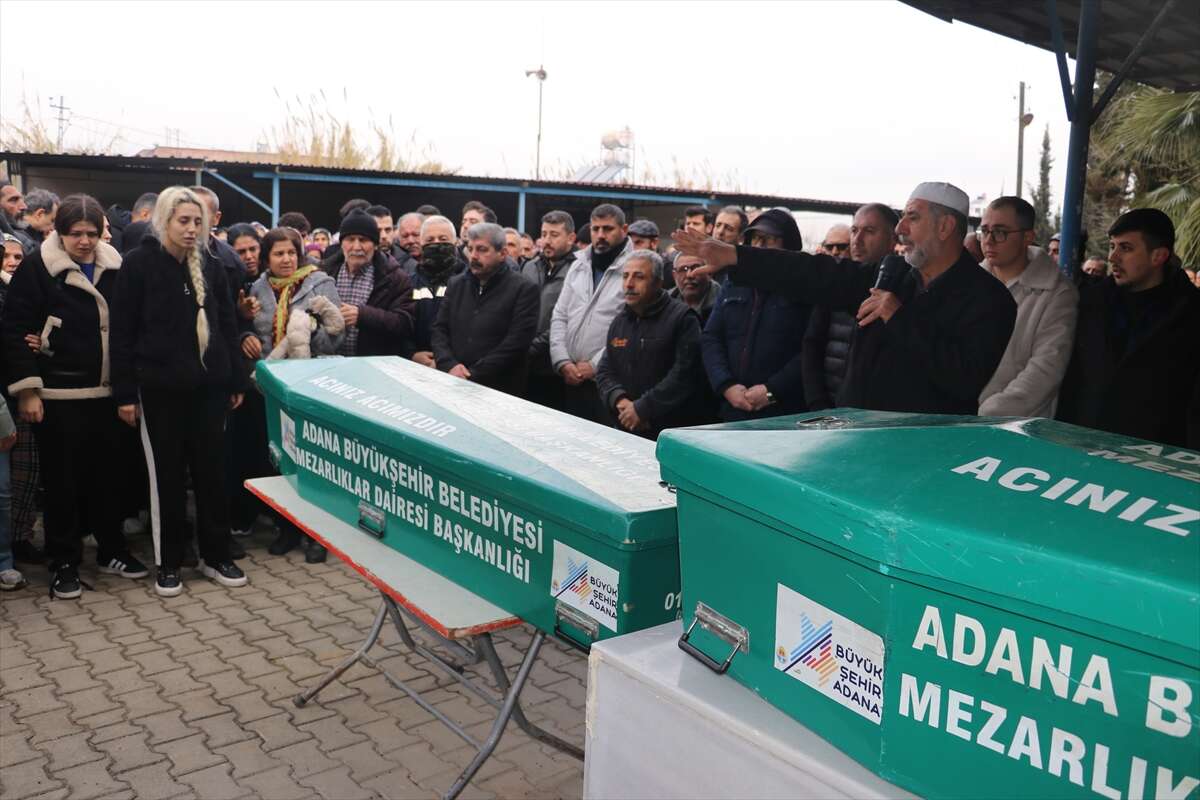 babalarinin-oldurdugu-8-ve-6-yasindaki-kardesler-topraga-verildi