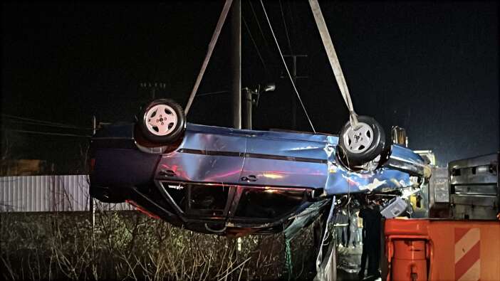 caya-ucan-otomobildeki-baba-ve-oglu-hayatini-kaybetti