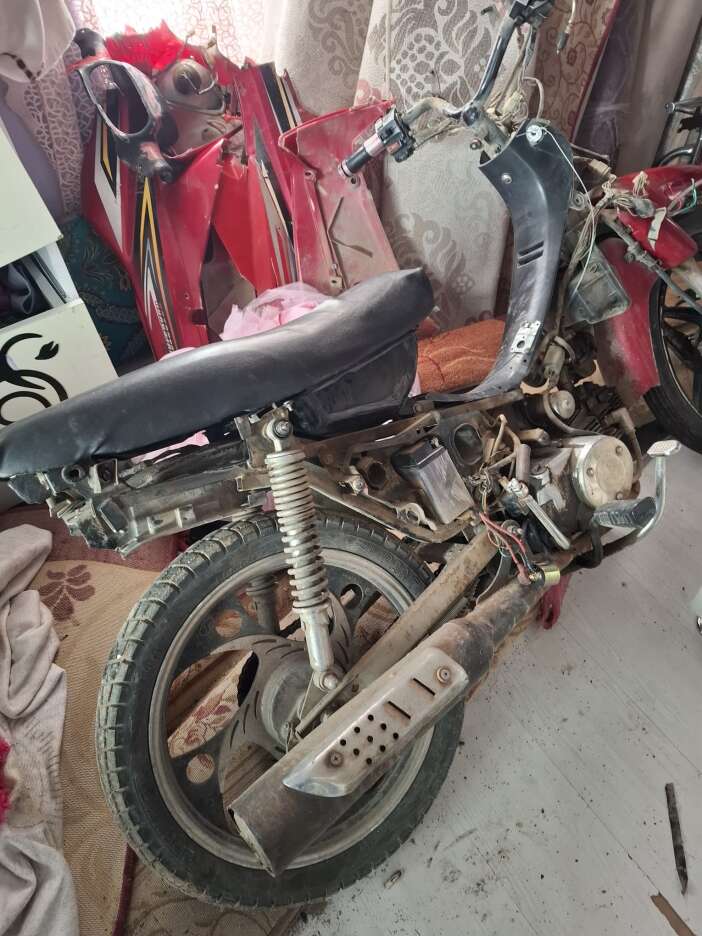 konyada-2-hirsiz-caldiklari-motosikleti-parcalarken-yakalandi