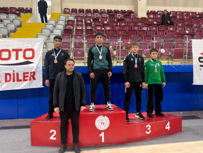 konyanin-gures-takimi-icin-turkiye-sampiyonasi-yolu-acildi