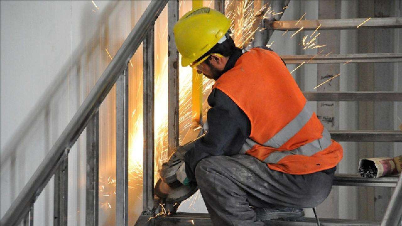 sgk-ile-ilgili-tum-calisanlari-ilgilendiren-degisiklik-sistemden-kaldirildi