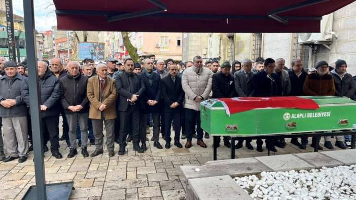 ava-gittigi-ormanda-tufekle-vurulmus-halde-bulunan-adliye-calisani-defnedildi