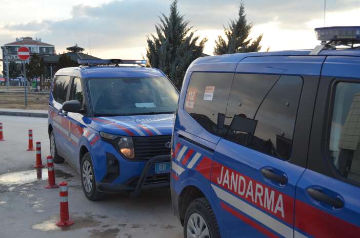 anneanne-evinde-dehset-11-yasindaki-hamza-kuzeni-tarafindan-olduruldu