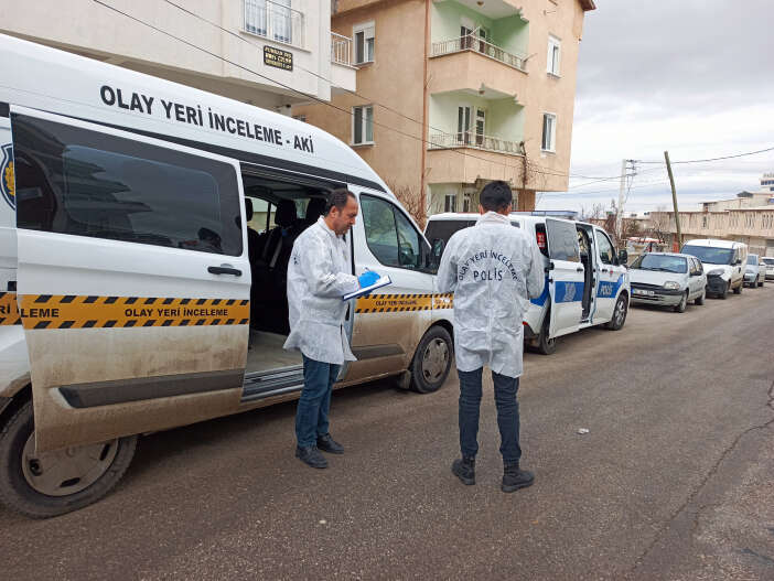 26-yasindaki-mehmet-badan-evinde-olu-bulundu