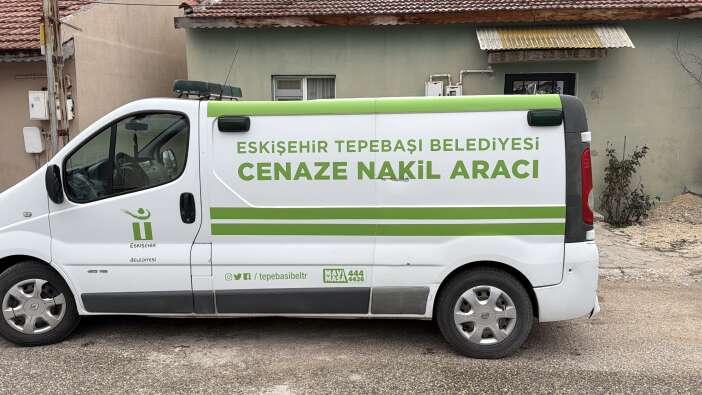 28-yasindaki-eren-yataginda-olu-bulundu-yuzundeki-ve-elindeki-kesikler-suphe-uyandirdi