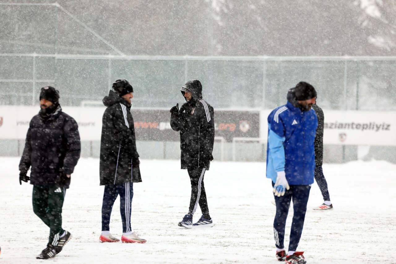 burak-yilmazdan-konyaspor-maci-oncesi-net-mesaj
