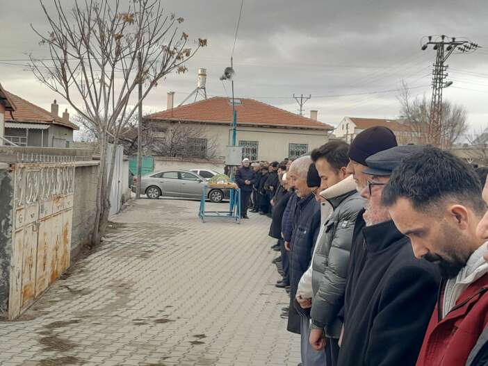 konyada-kafedeki-silahli-kavgada-oldurulen-genc-son-yolculuga-ugurlandi