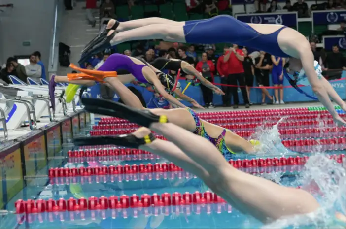 konyadaki-yuzme-sampiyonasinda-40tan-fazla-cocuk-hastanelik-oldu