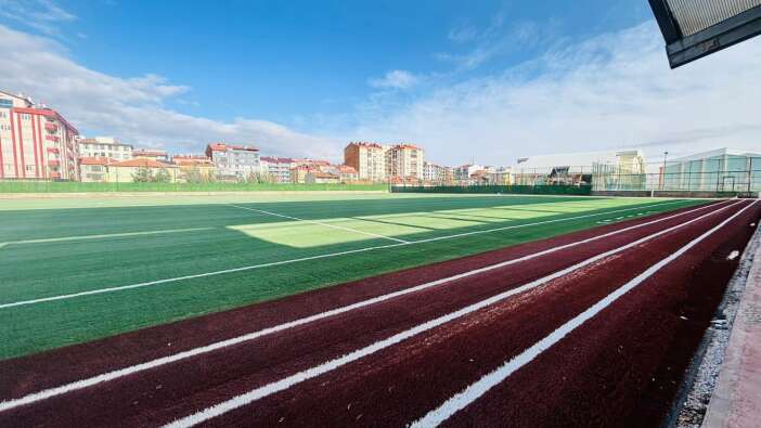 konya-cumra-stadi-acilis-icin-gun-sayiyor