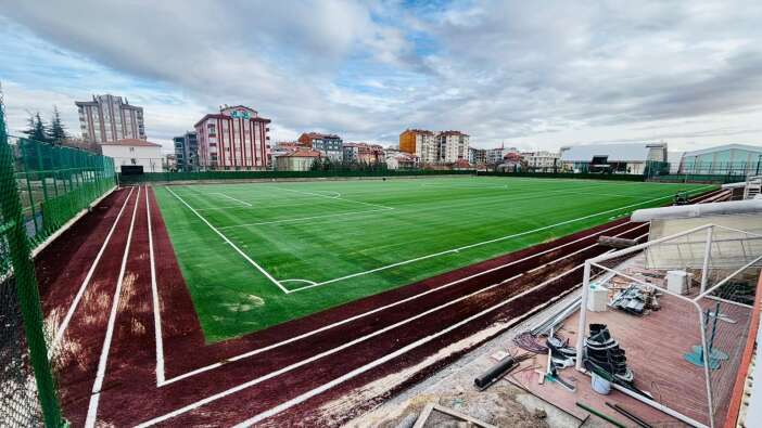 konya-cumra-stadi-acilis-icin-gun-sayiyor