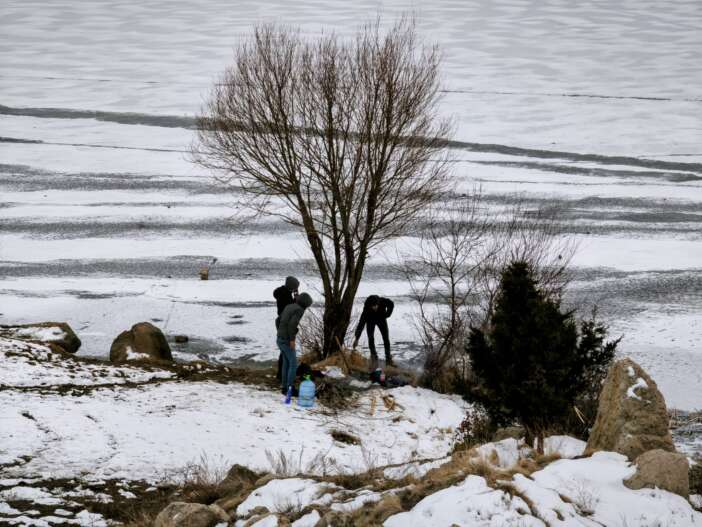 konyanin-sifali-su-kaynagi-buz-tuttu