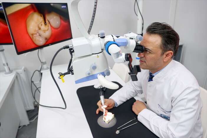 konya-neu-dis-hekimligi-fakultesinde-yeni-donem-20-yil-dayaniyor