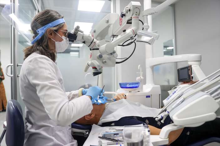 konya-neu-dis-hekimligi-fakultesinde-yeni-donem-20-yil-dayaniyor