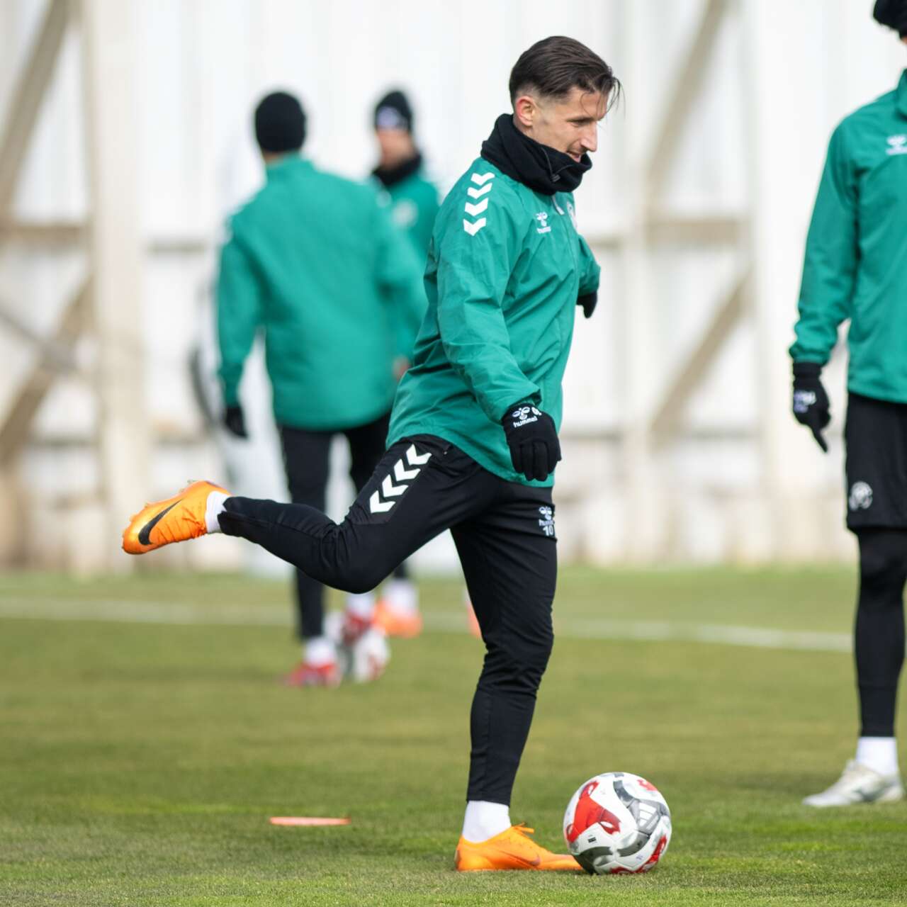 konyaspor-gaziantep-fk-macina-hazir-yolculuk-basladi