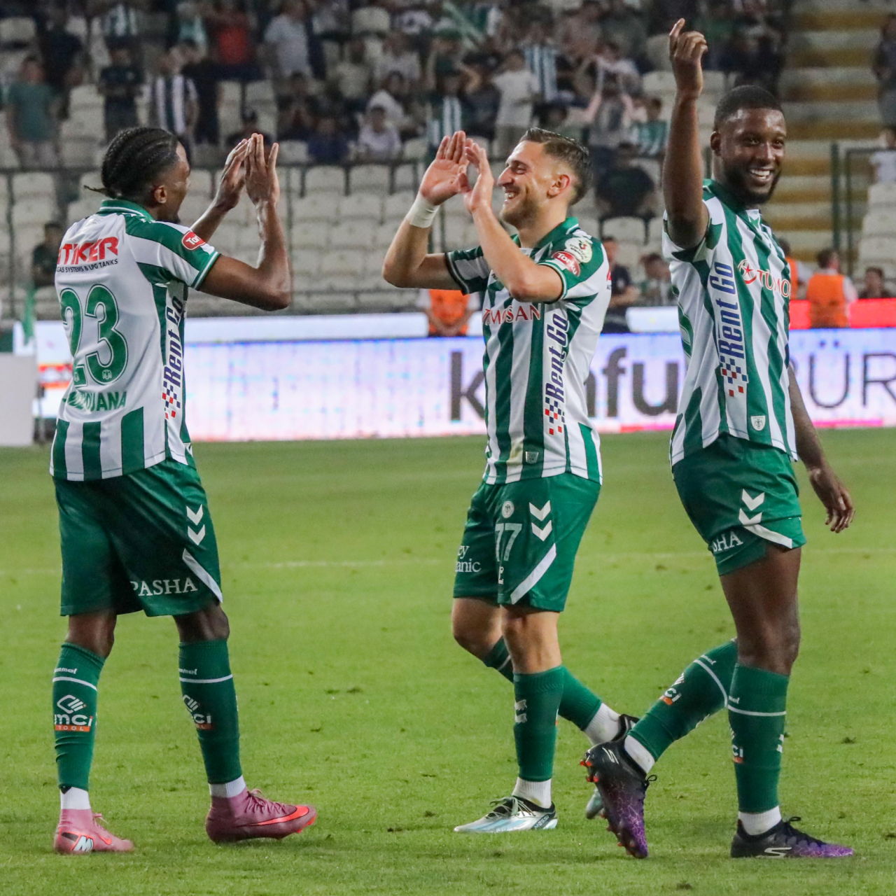 konyaspor-gaziantep-fk-rekabetinde-denge-dikkat-cekiyor