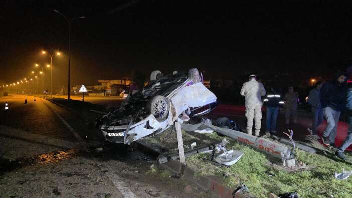 feci-kazada-1-yasindaki-bebek-oldu-anne-ve-baba-yarali