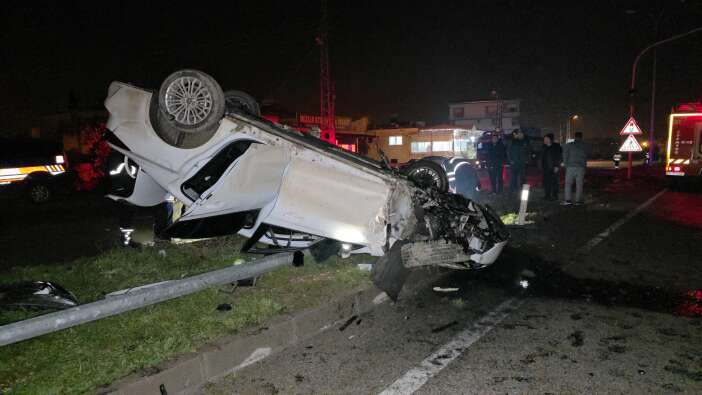 feci-kazada-1-yasindaki-bebek-oldu-anne-ve-baba-yarali