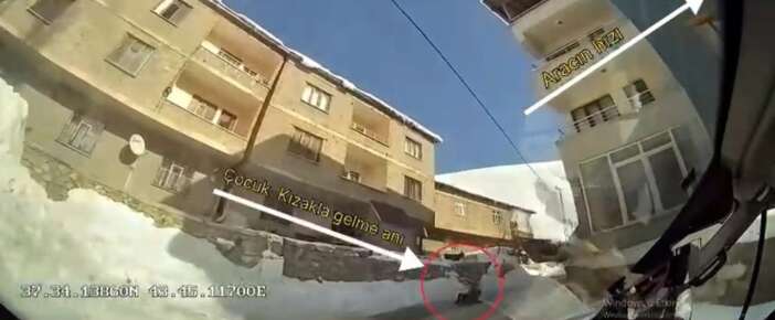 otobusun-altina-giren-11-yasindaki-cocuk-hayatini-kaybetti