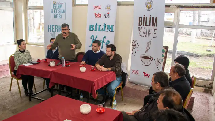 konyada-evinden-cikamayan-yasli-vatandaslara-saglik-taramasi