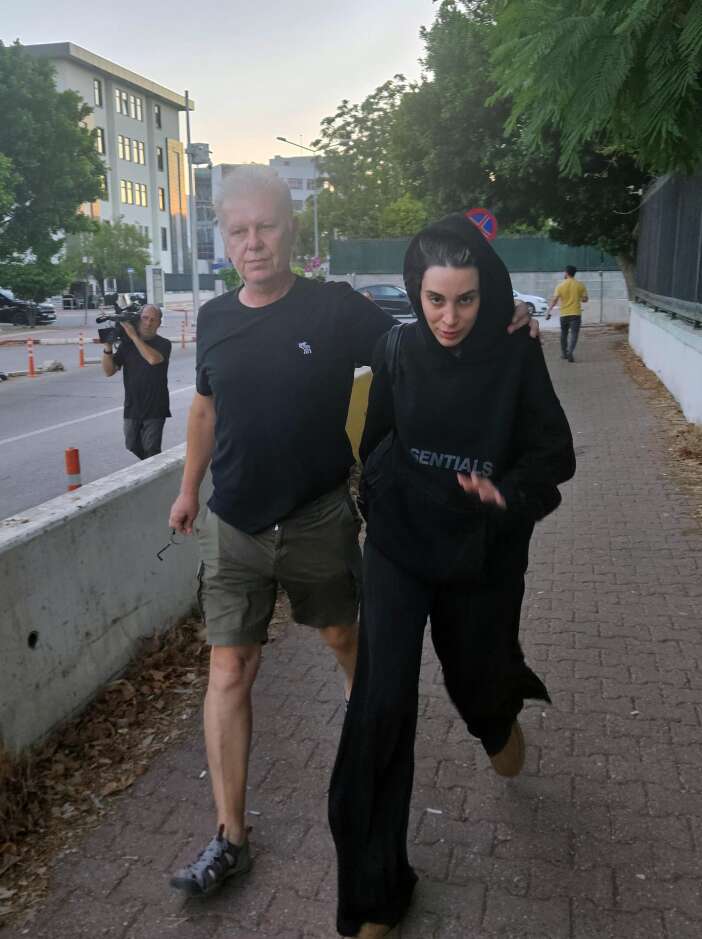 antalya-buyuksehir-belediyesi-yolsuzluk-sorusturmasinda-yuzde-10-ile-gecinen-ezik-sozune-aciklama