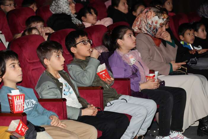 karatay-belediyesinden-yariyil-tatiline-kultur-dopingi