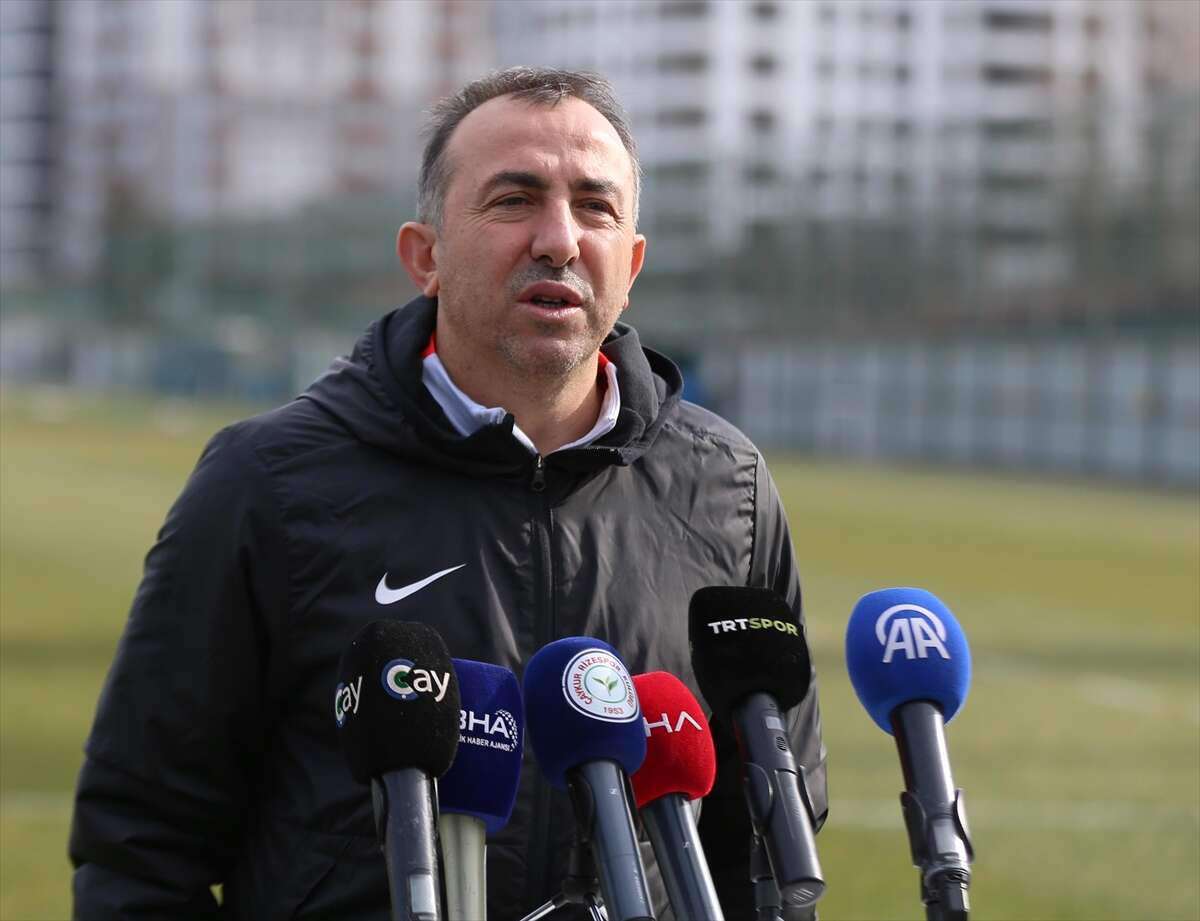 recep-ucar-hakem-sansinin-yanimizda-olmadigi-maclar-oynuyoruz