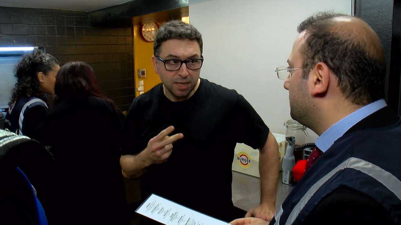 referansli-hamburgerciye-baskin-ruhsat-iptali-icin-inceleme-baslatildi