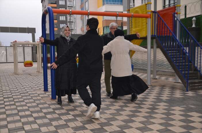 konyada-sevgiyle-buyuyen-bir-koruyucu-aile-hikayesi