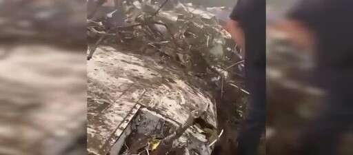 milletvekillerini-tasiyan-ucagin-enkazina-ulasildi