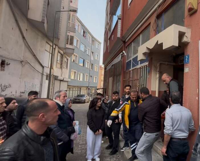 yasli-kadin-komsusunun-bicakli-saldirisina-ugradi