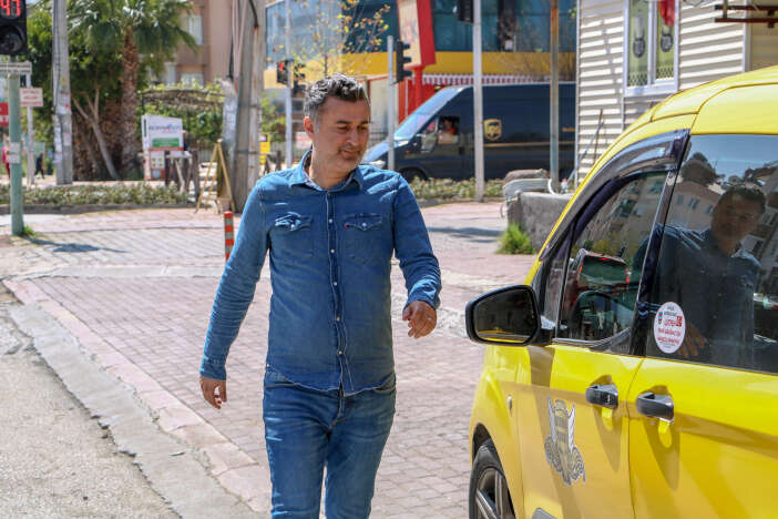 bankaya-yaptigi-basvuru-ogretmenin-hayatini-karartti