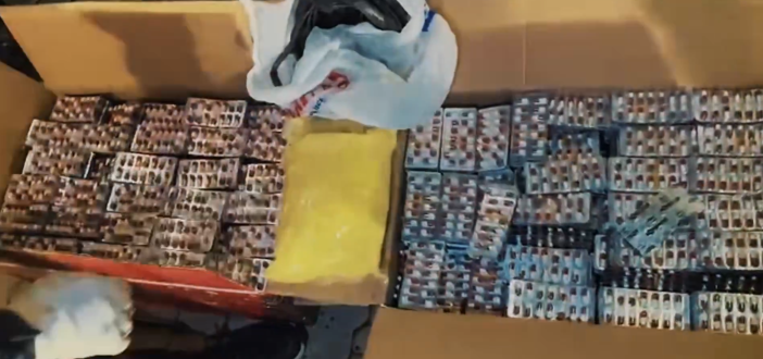 konya-dahil-23-ilde-zehir-tacirlerine-darbe-6-milyon-uyusturucu-hap-ele-gecirildi