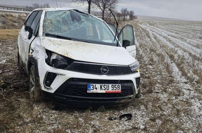 konya-kuluda-firtina-ve-dolu-kazalara-yol-acti