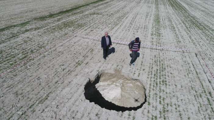 konya-havzasinda-obruklar-neden-artiyor