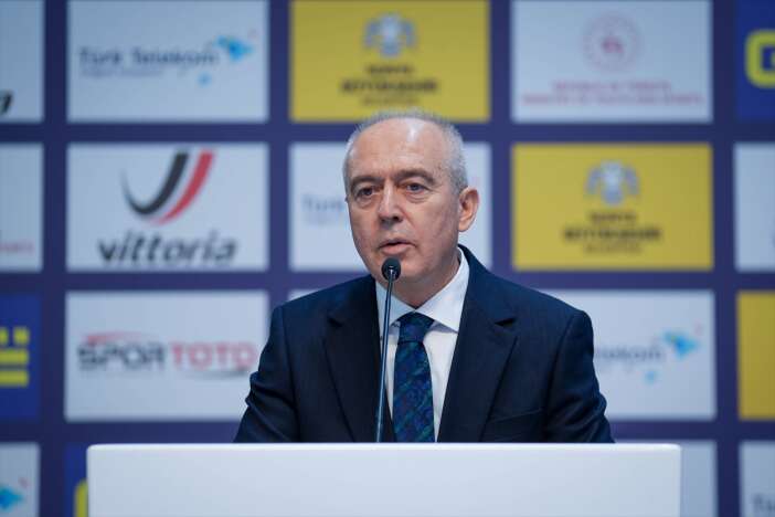 avrupanin-en-iyi-bisikletcileri-konyada-acilis-yapildi