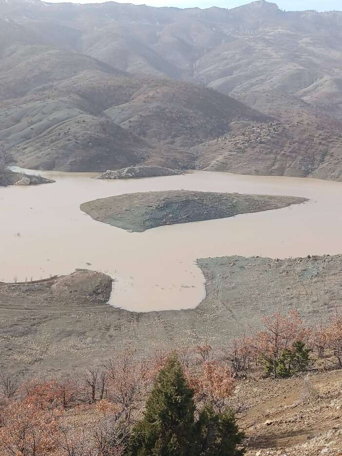 konyadaki-son-yagislar-bozkir-barajini-canlandirdi