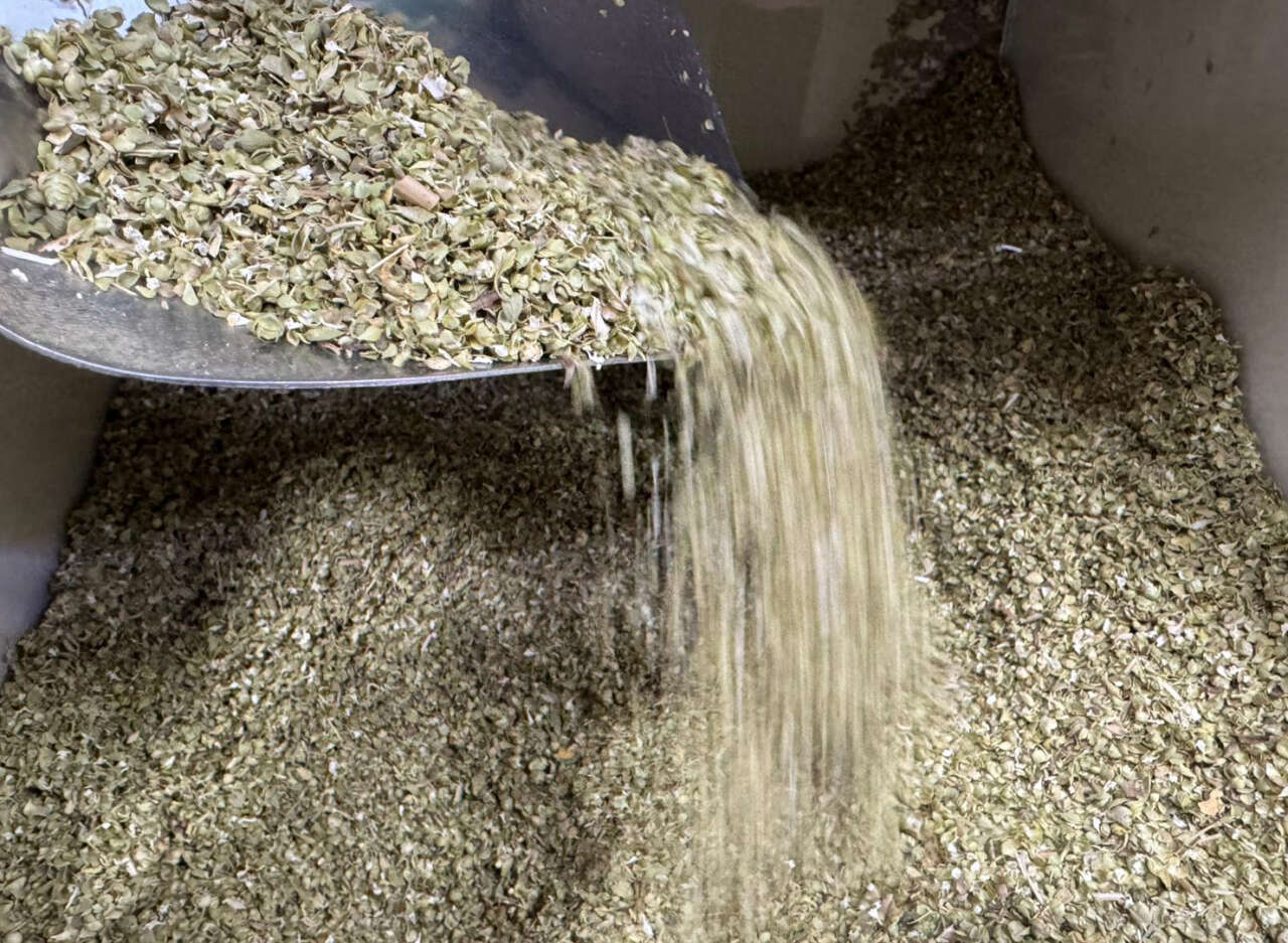 konyadan-sahte-baharat-uyarisi-boya-bile-karisiyor