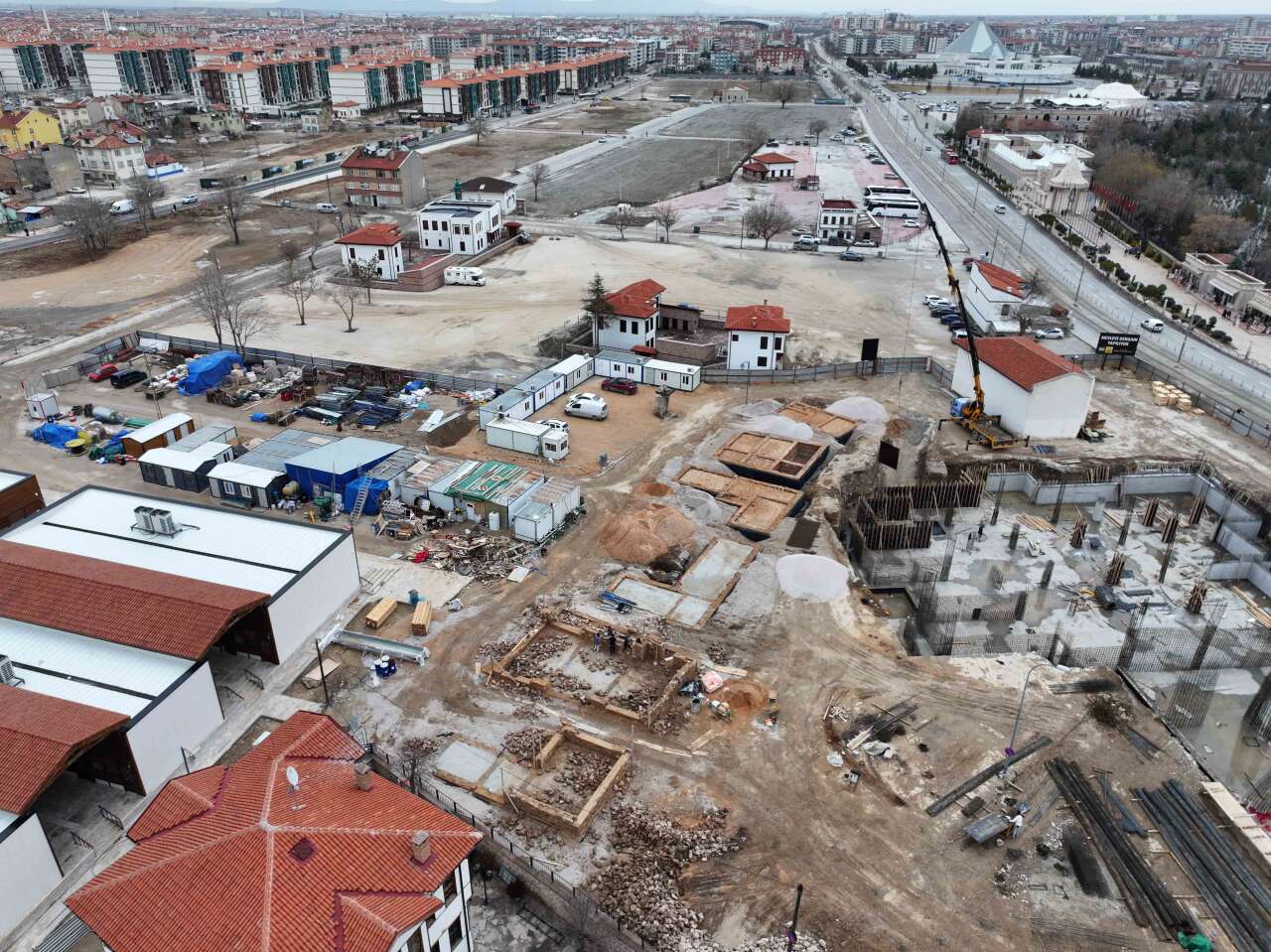 konyanin-kalbinde-tarih-yeniden-ayaga-kalkiyor-ikinci-etap-basladi