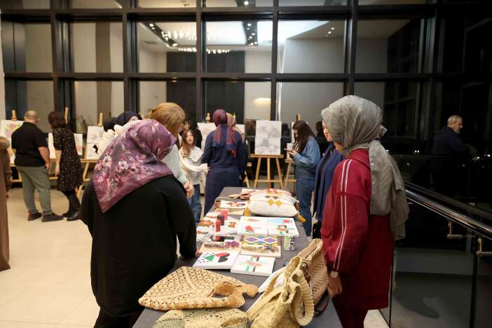 karatayda-549-kursiyer-eserleriyle-sahne-aldi